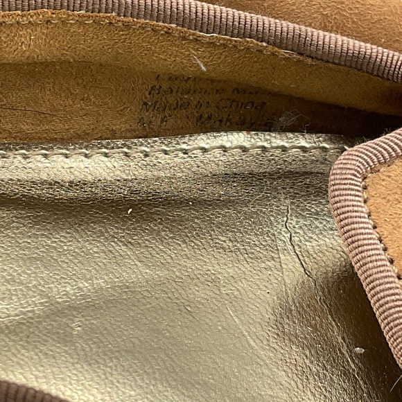 “ALFANI” Tan Coloured Suede Shoes with Studding and Gold Heels. - Picture 10 of 10